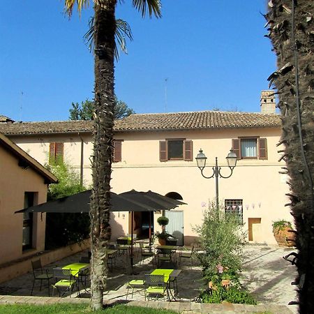 Casa Mancia Hotel Foligno Buitenkant foto