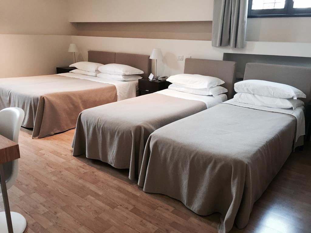 Casa Mancia Hotel Foligno Buitenkant foto